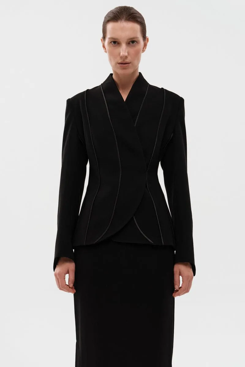 BLACK FITTED JACKET WITHOUT LAPEL