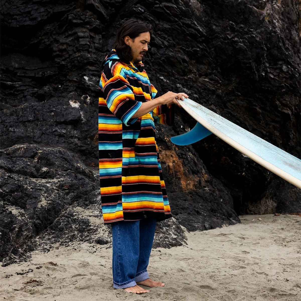 El Cap Chilling Fleece Poncho