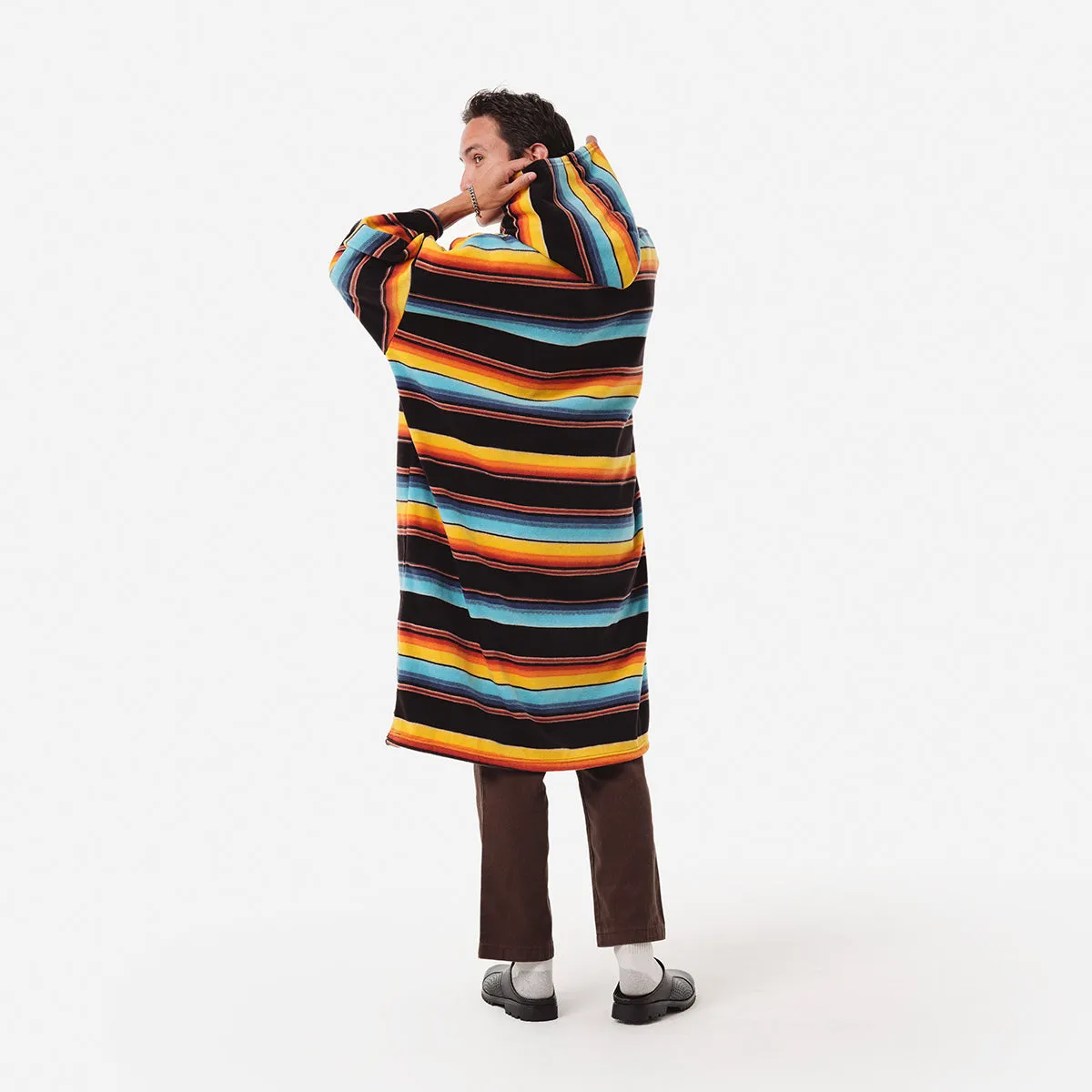 El Cap Chilling Fleece Poncho