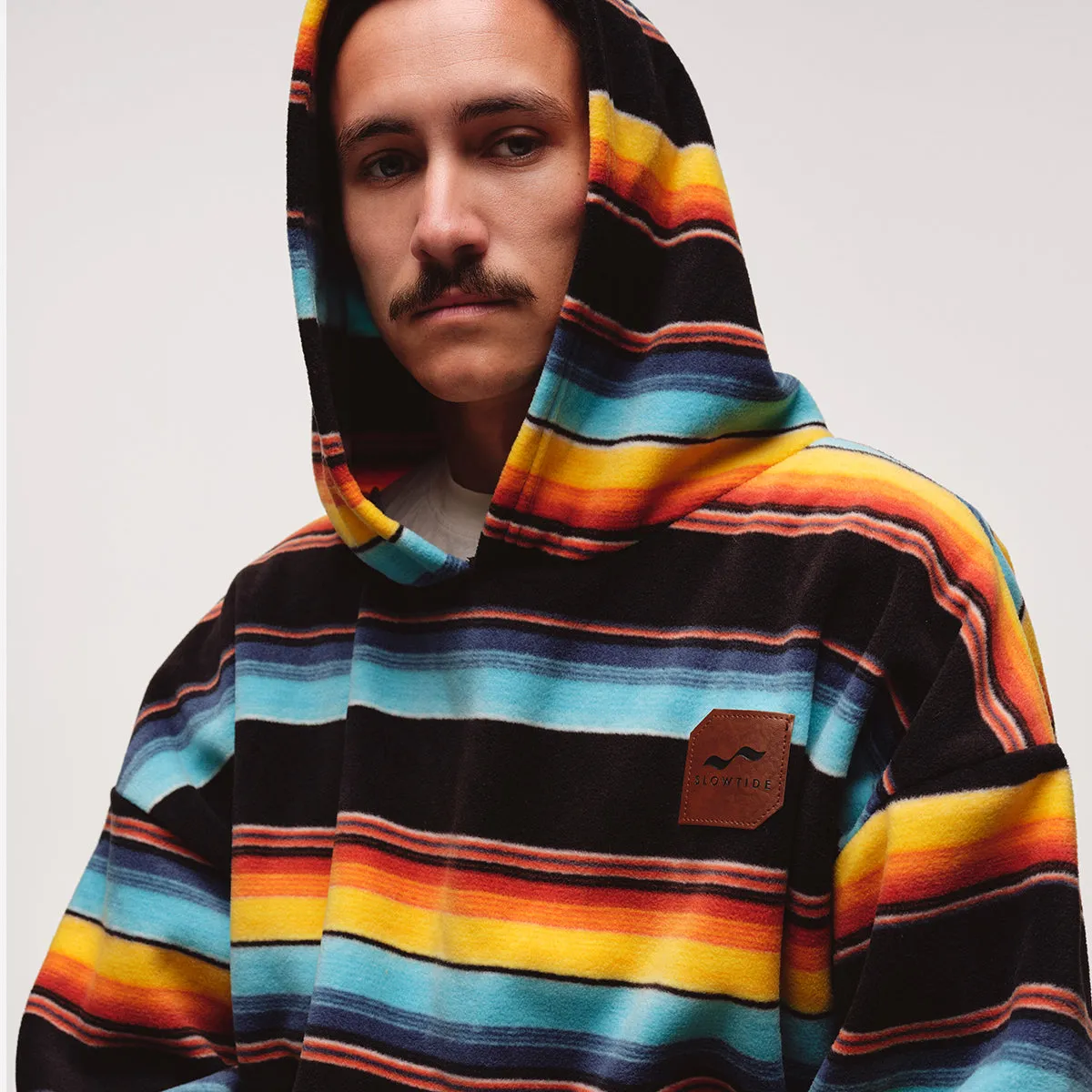 El Cap Chilling Fleece Poncho