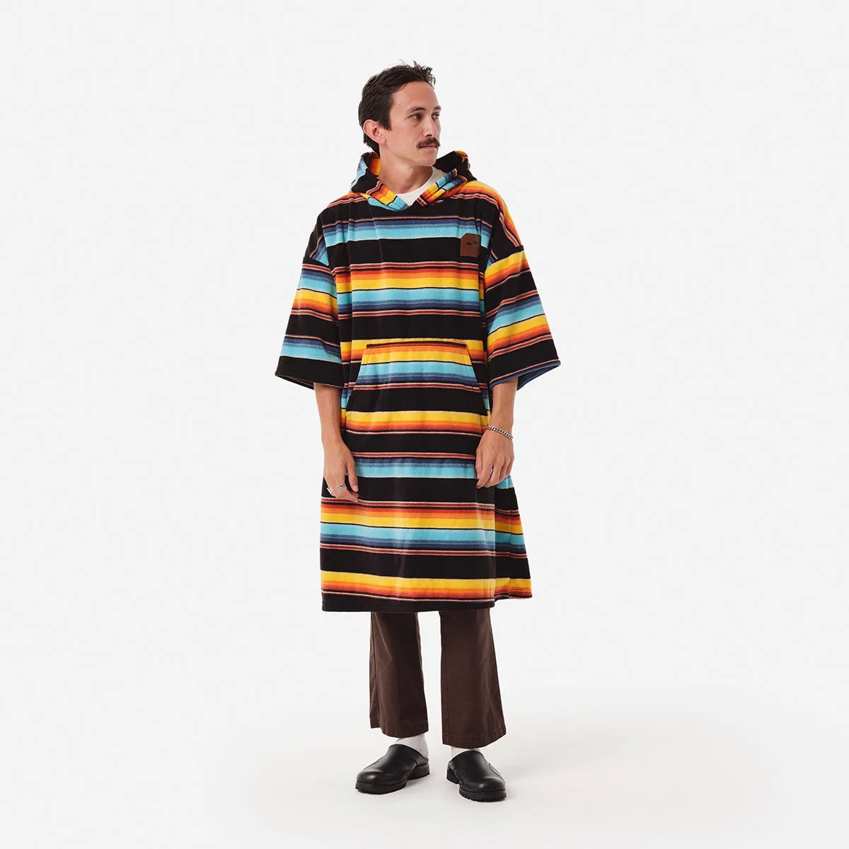 El Cap Chilling Fleece Poncho