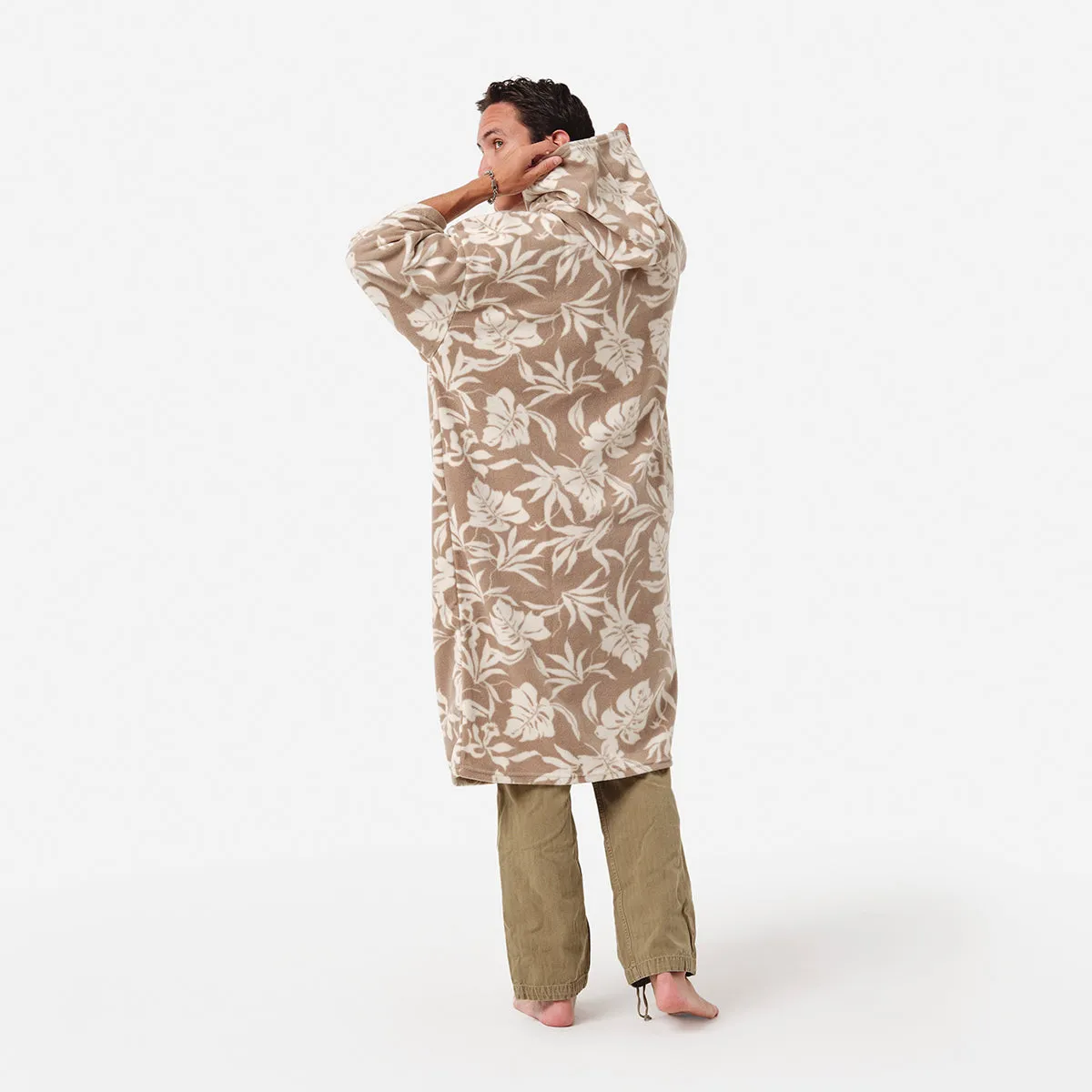 Hauke Chilling Fleece Poncho