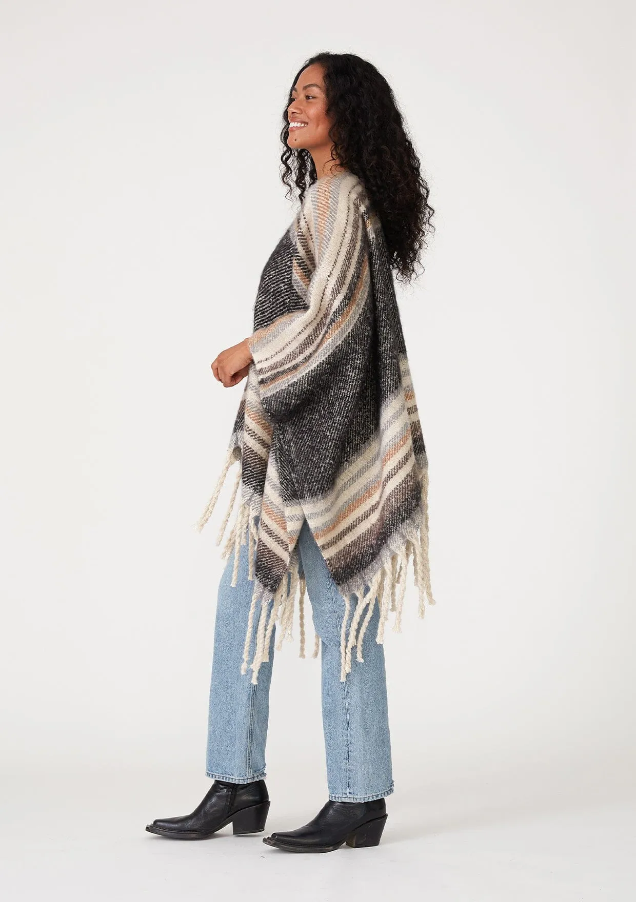 Idyllwild Fringed Shawl